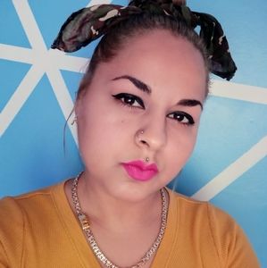 Meet your Posher, Asis